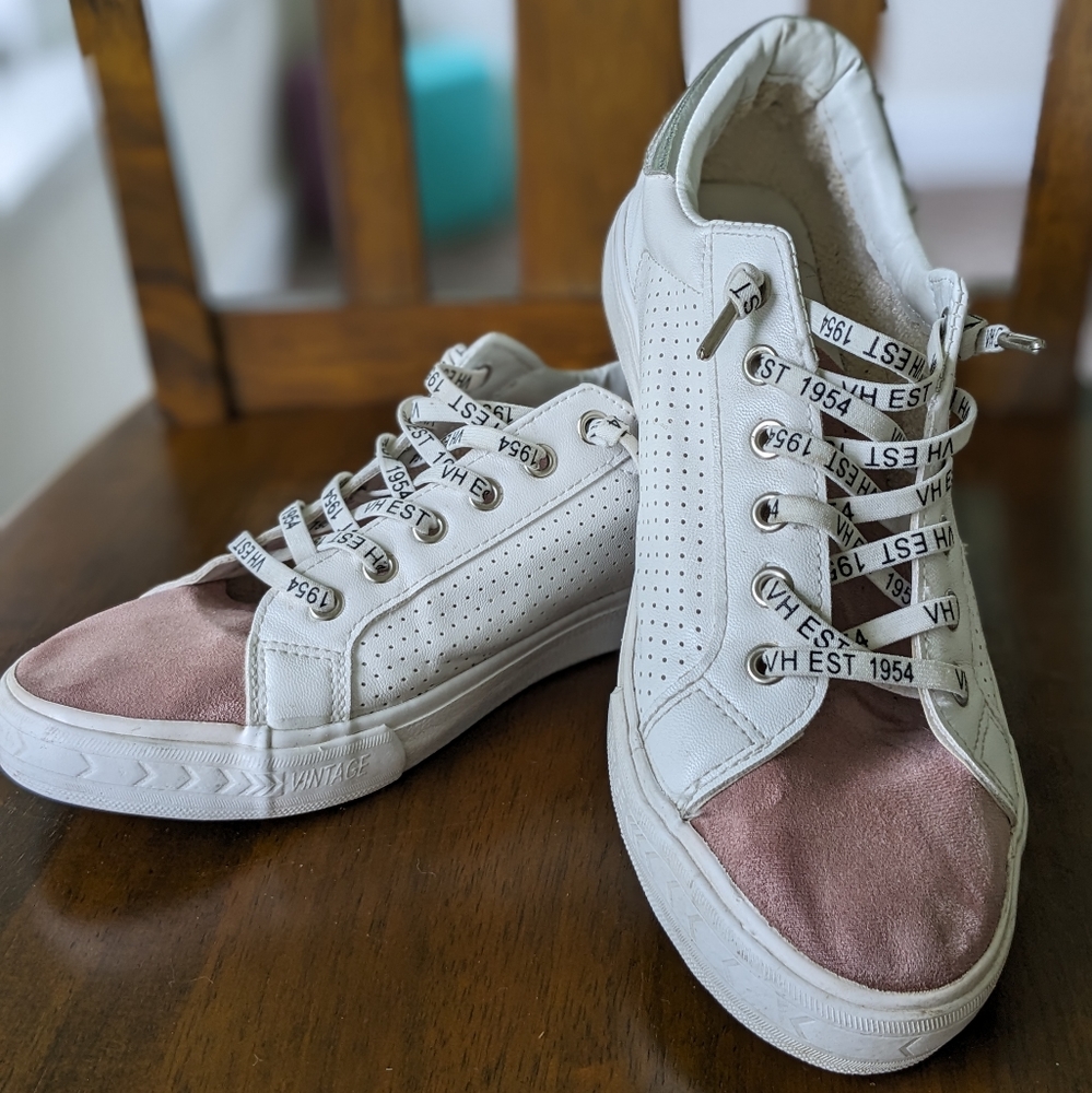 Vintage Havana Sneakers